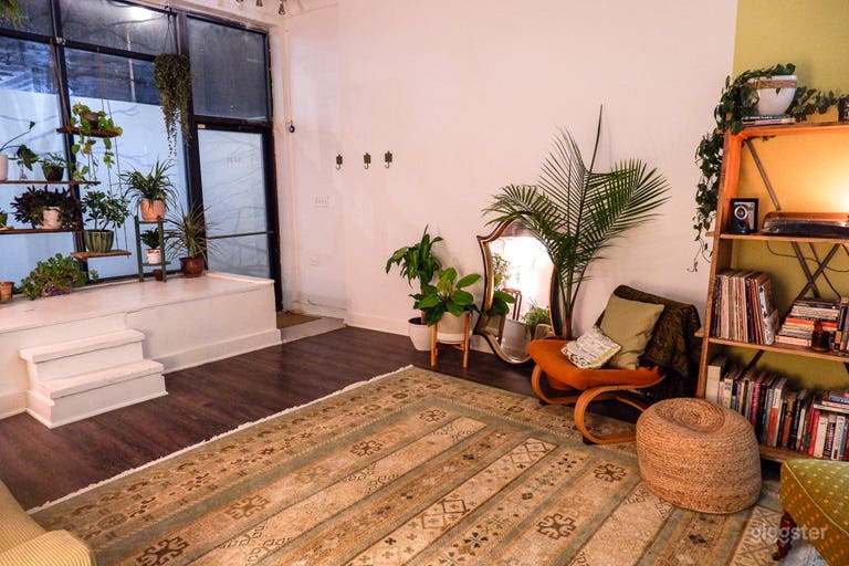  Wicker Park Photo/Gallery Space 