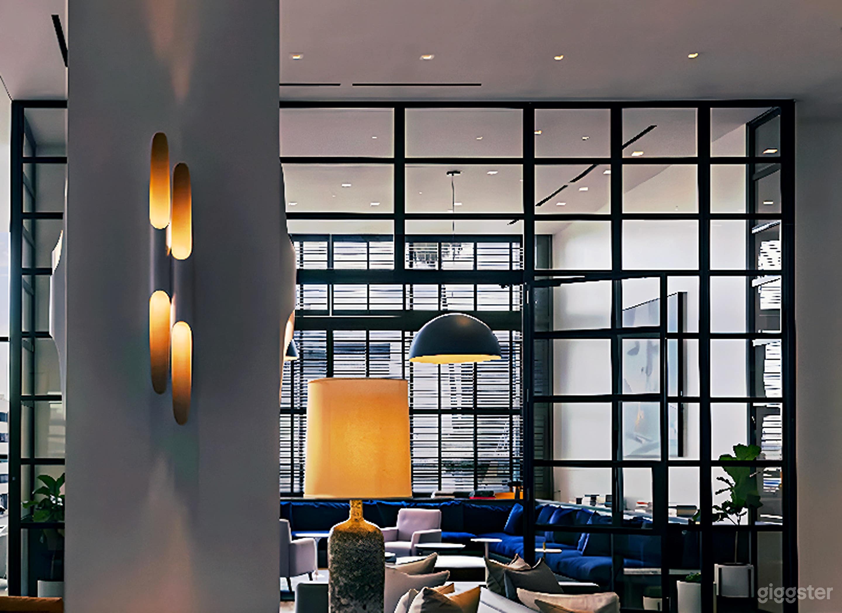 Elegant Private Room Photo 3