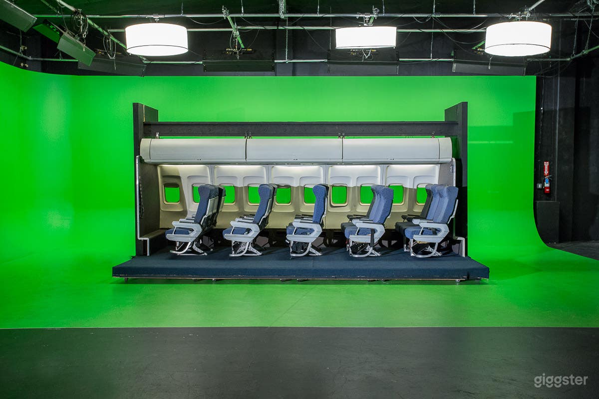 Airplane for Filming | FilmStudioLA Photo 3