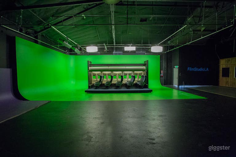  Airplane for Filming | FilmStudioLA 