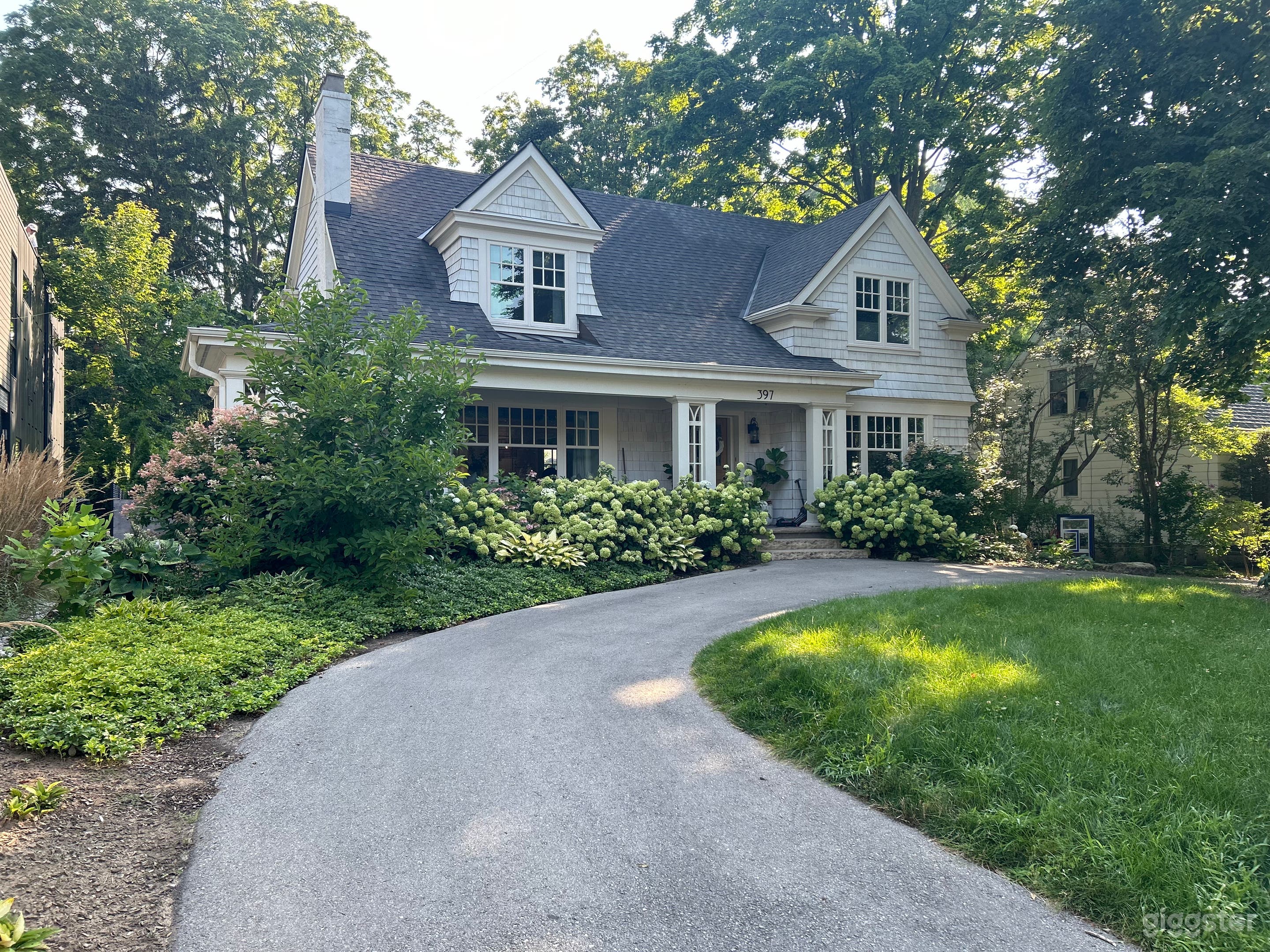 Hamptons meets farmhouse  Photo 3