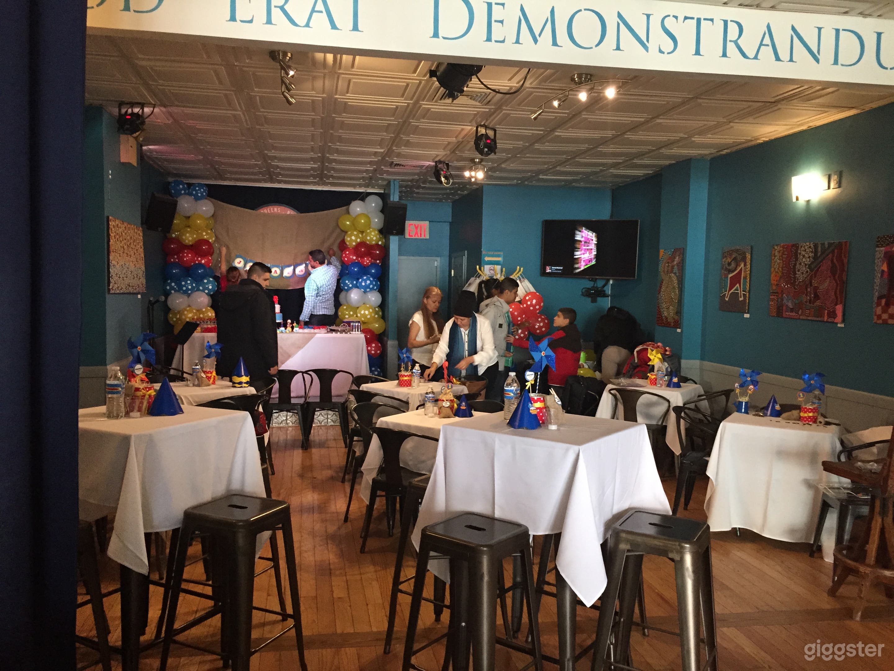 Performance Space With Backyard Photo 3