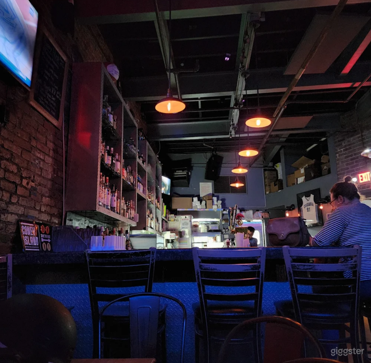 Neighborhood Restaurant Photo 2