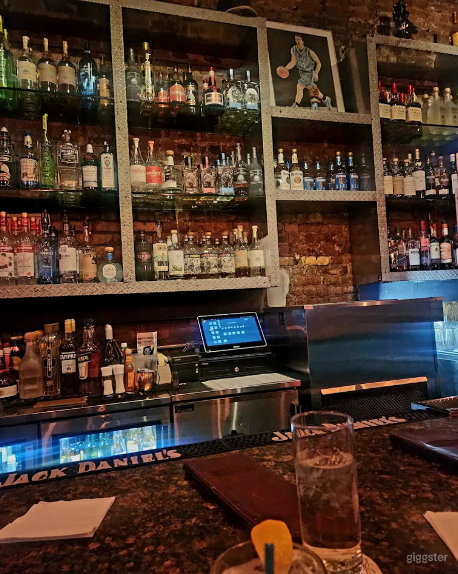 Neighborhood Restaurant Photo 4