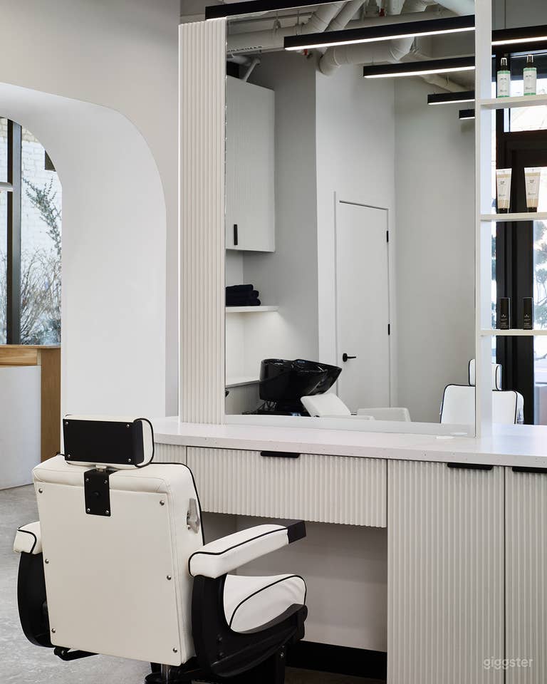  Barber/Styling Station 