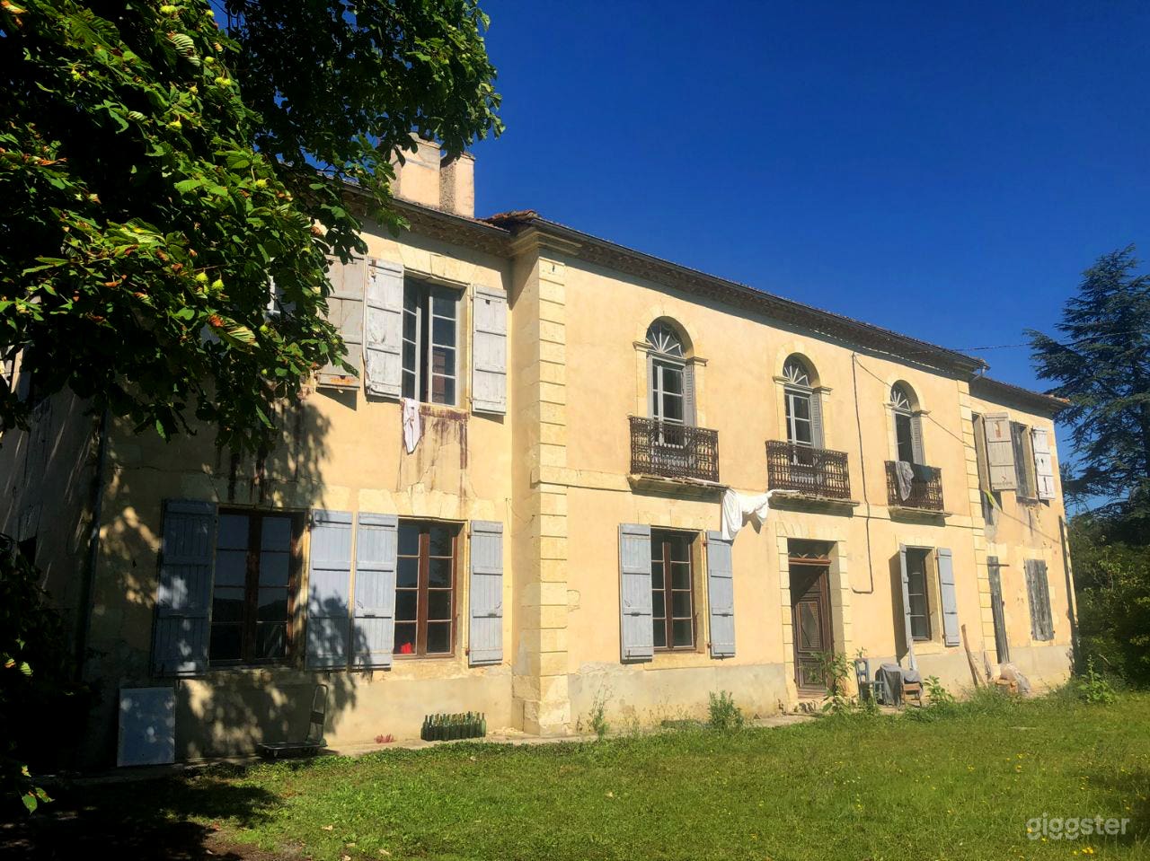 Front of the Maison Maitre