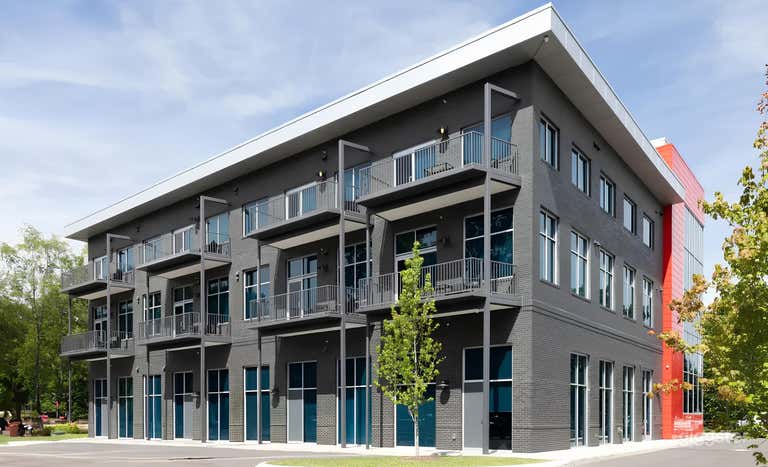  Nashville Themed Podcast / Meeting Room 