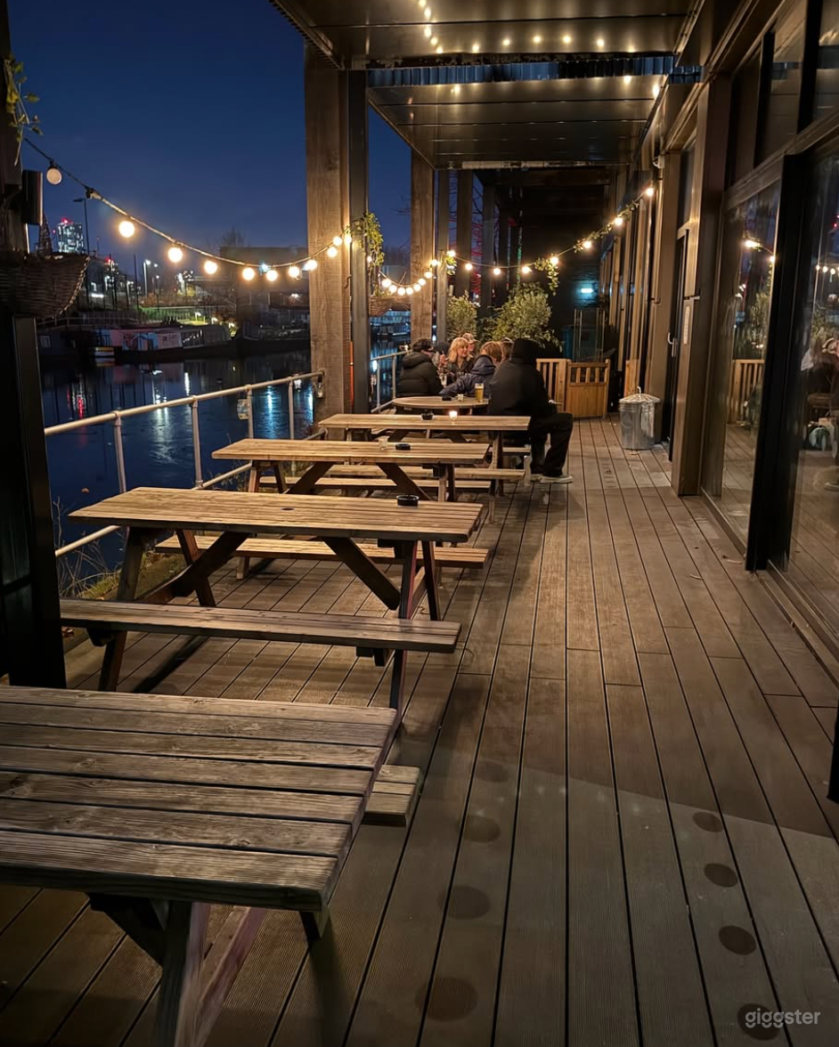 Outdoor Canal Area Photo 3
