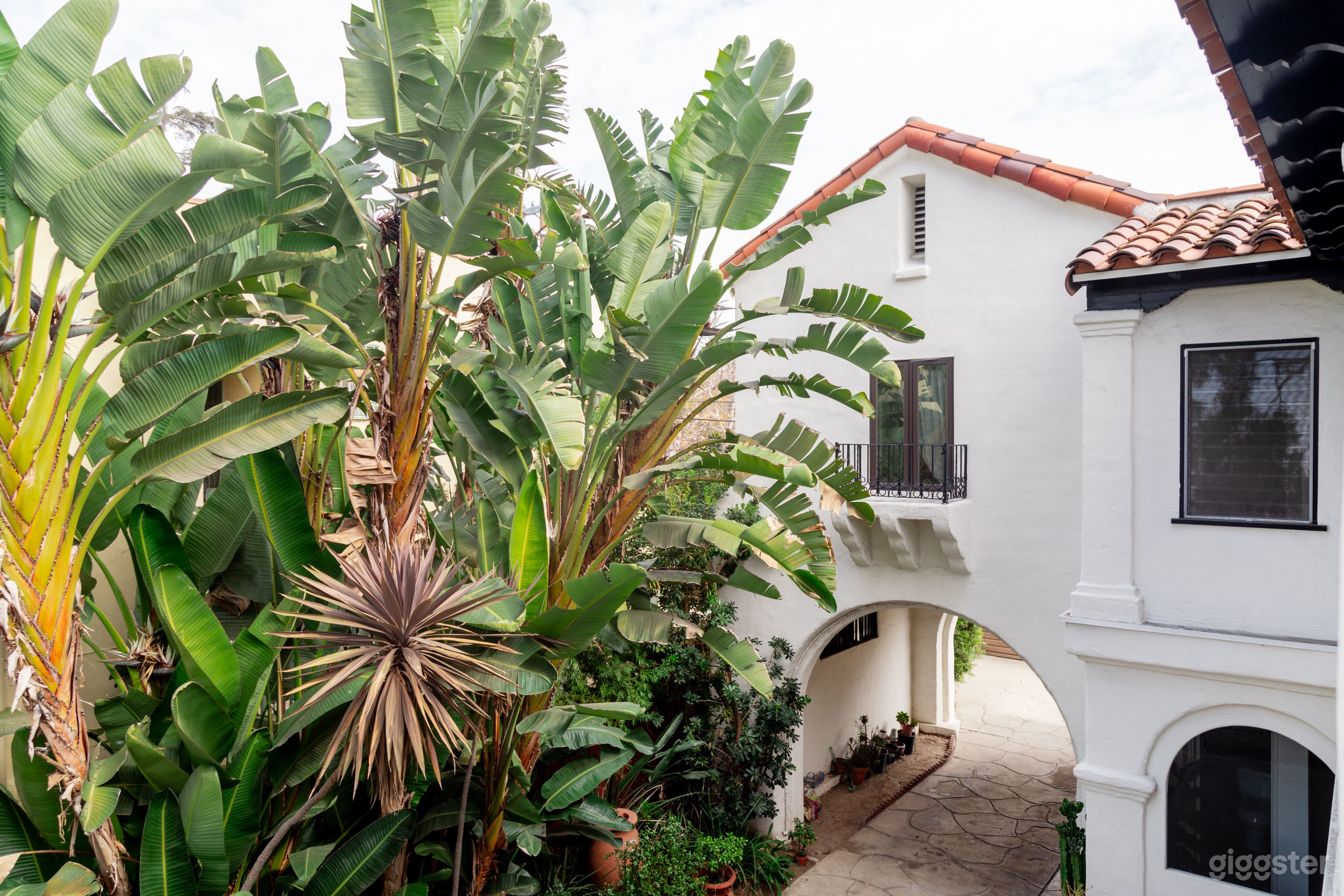 1920s Mission Revival Duplex Photo 2