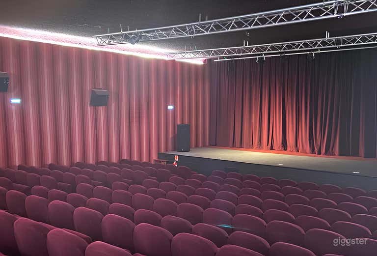  ancien cinéma art deco 