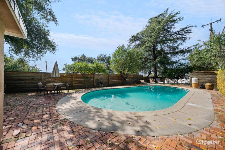  CONTEMPORARY ALTADENA PRODUCTION GEM/POOL 