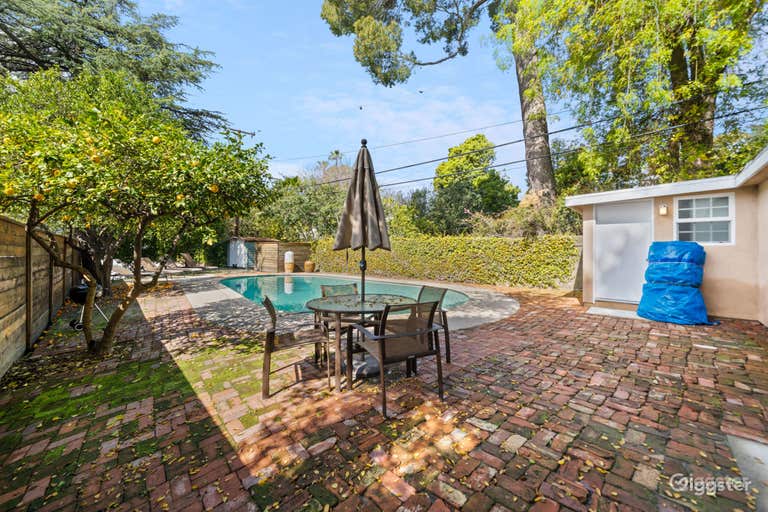  CONTEMPORARY ALTADENA PRODUCTION GEM/POOL 