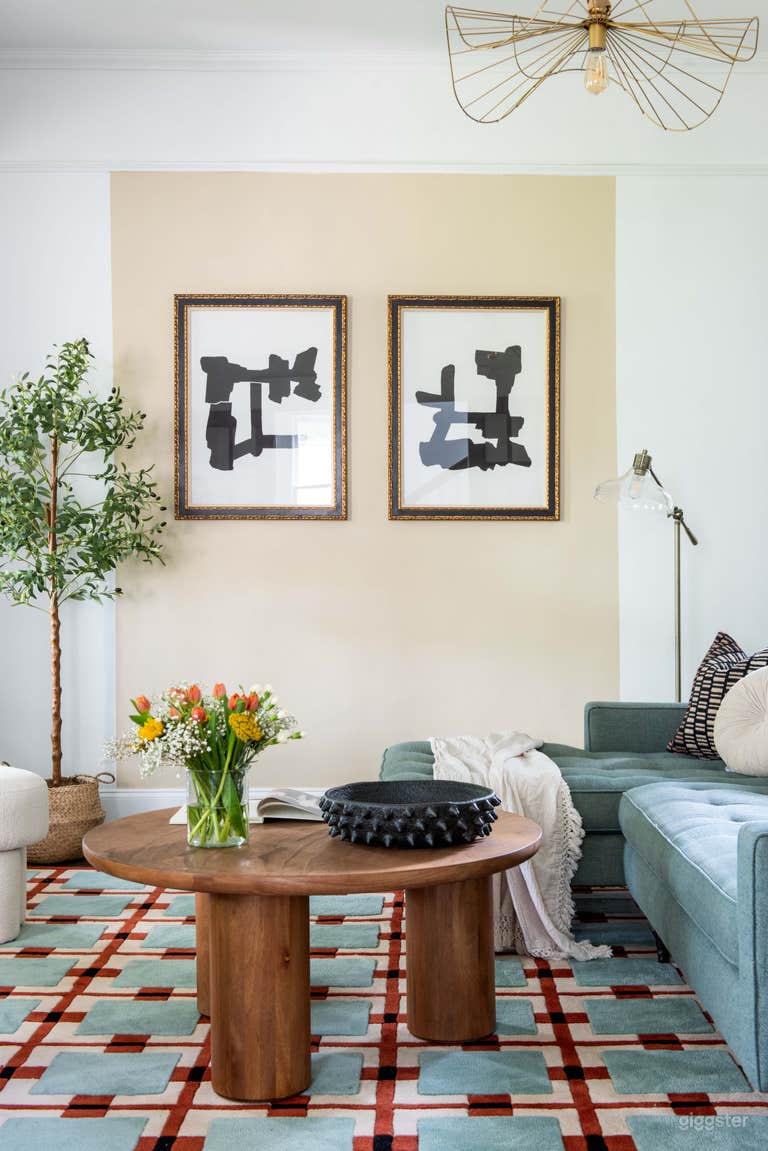  Queen’s Gambit | VaHi Designer Haven 