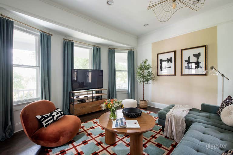  Queen’s Gambit | VaHi Designer Haven 