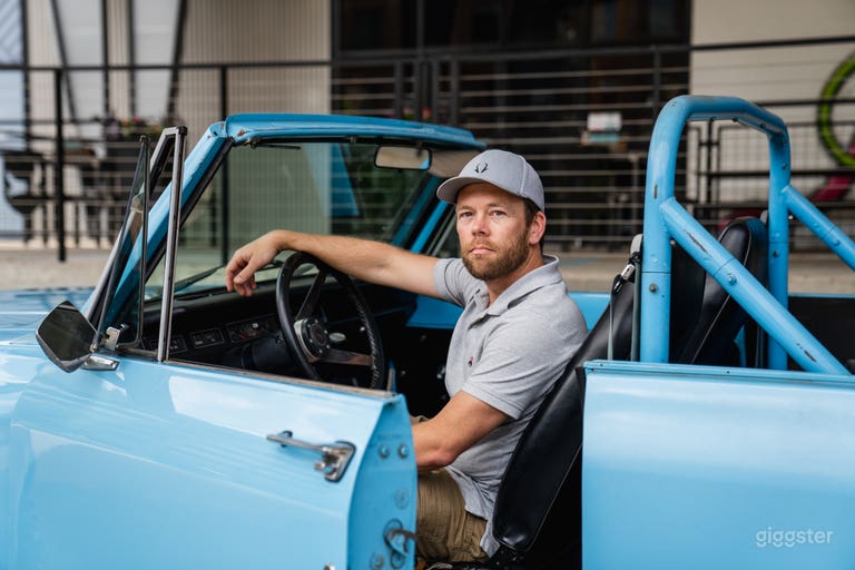  1979 Vintage 4x4 International Scout II — Restored Sky-Blue 