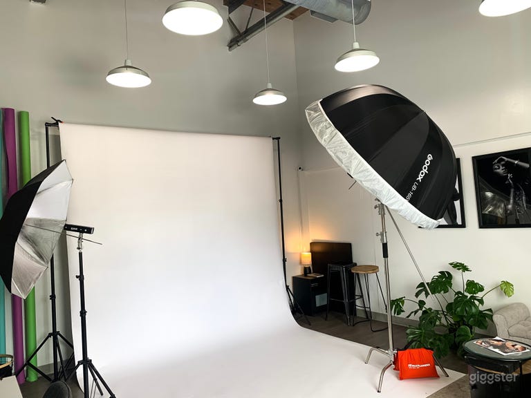  Cozy Creative Studio Space Minutes From Uptown 