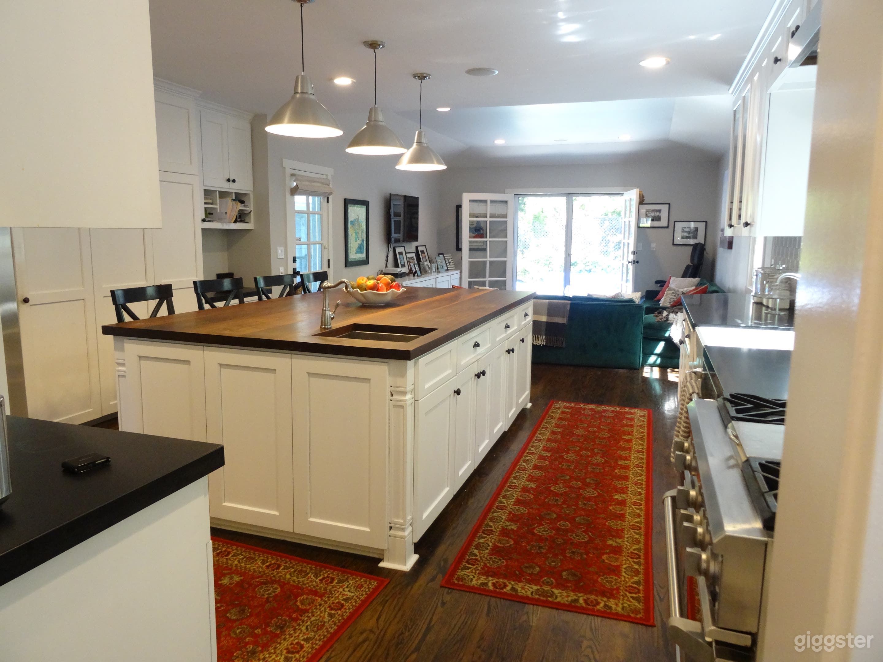 Americana Home with Pool, Large Kitchen Photo 3