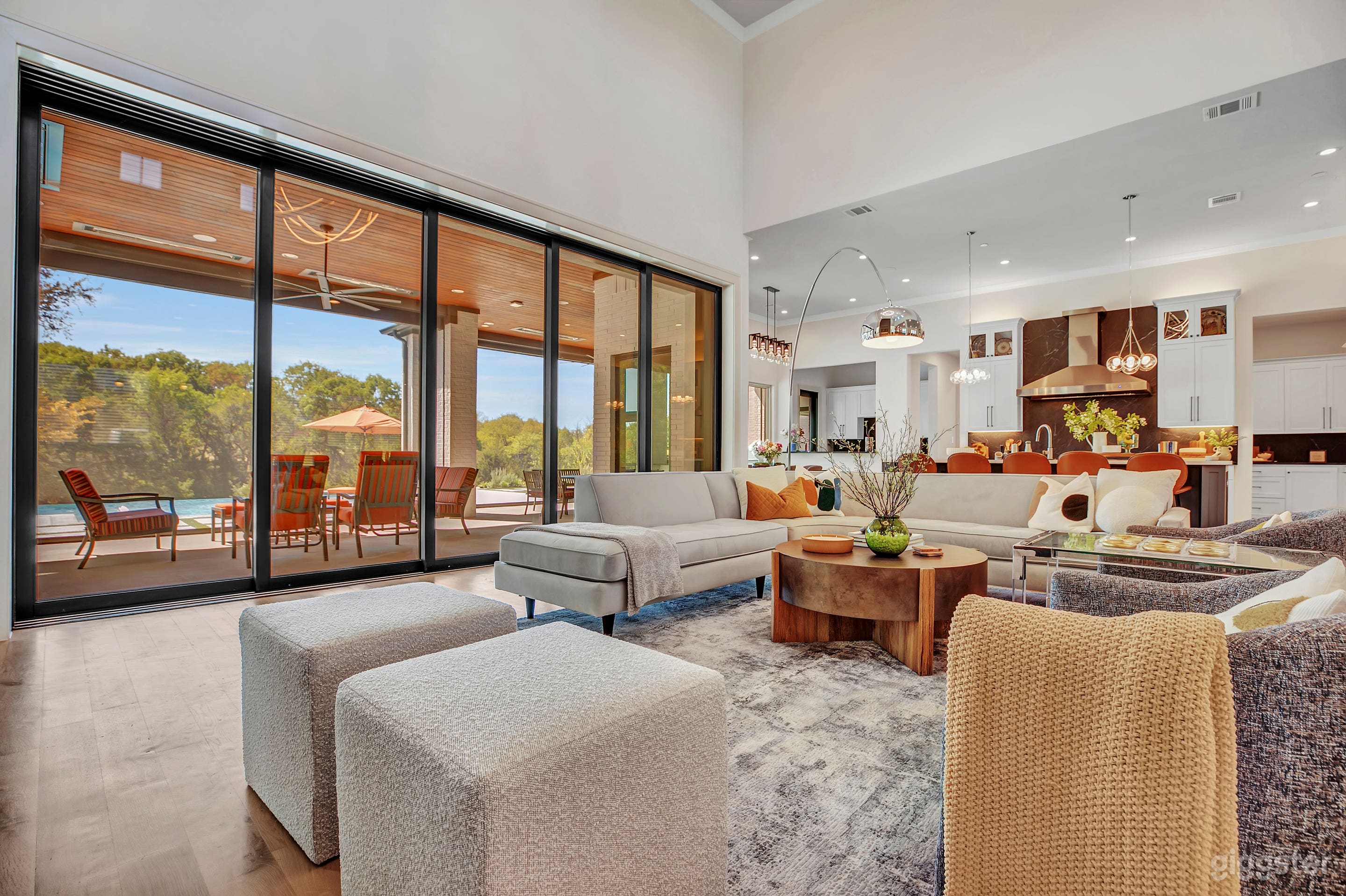 Award-Winning Custom Home in North Texas Photo 3