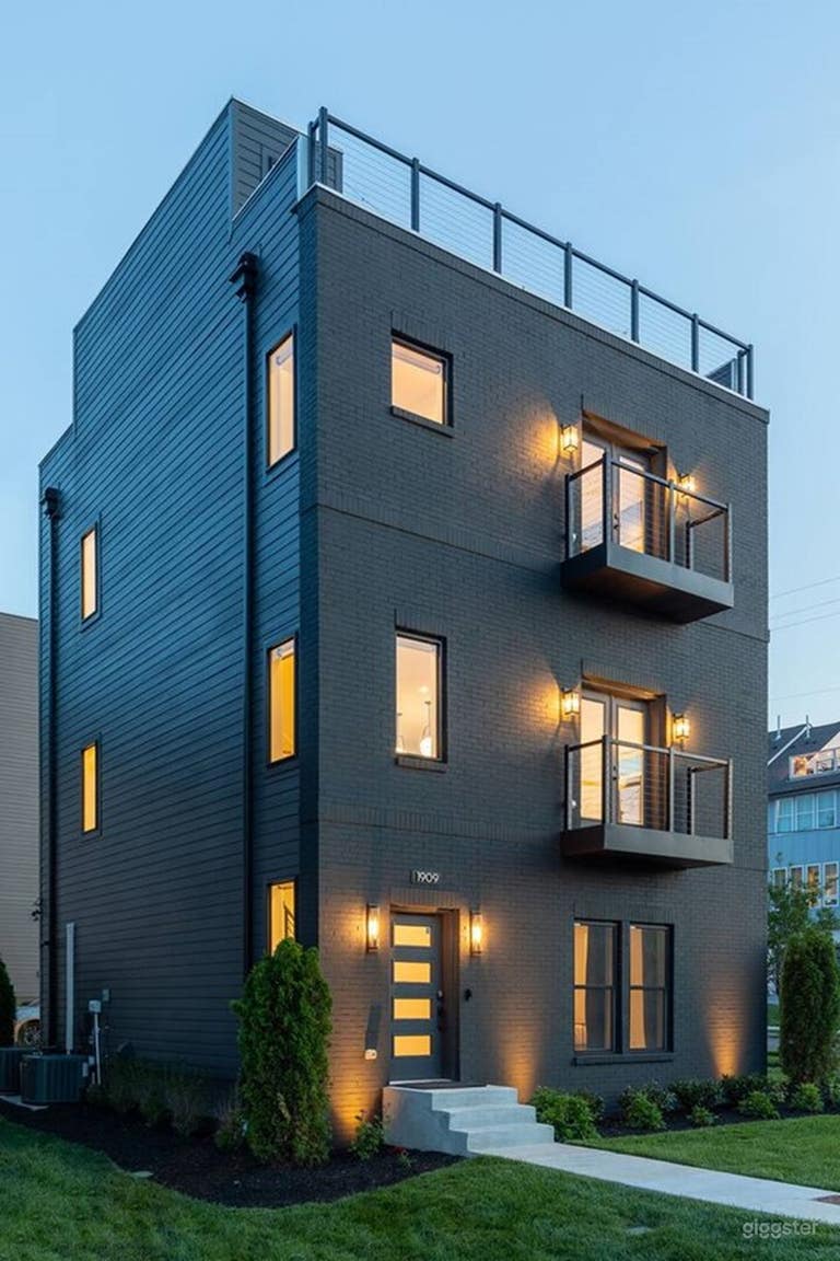  Modern 4-Story East Nashville Home  