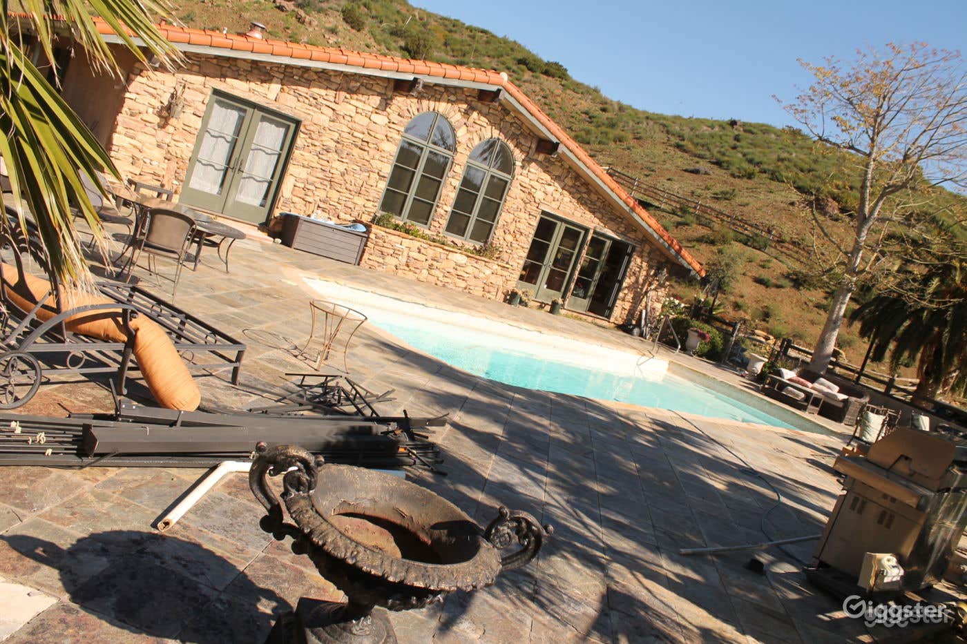 Ranch Pool Rental in Malibu Hills Photo 1