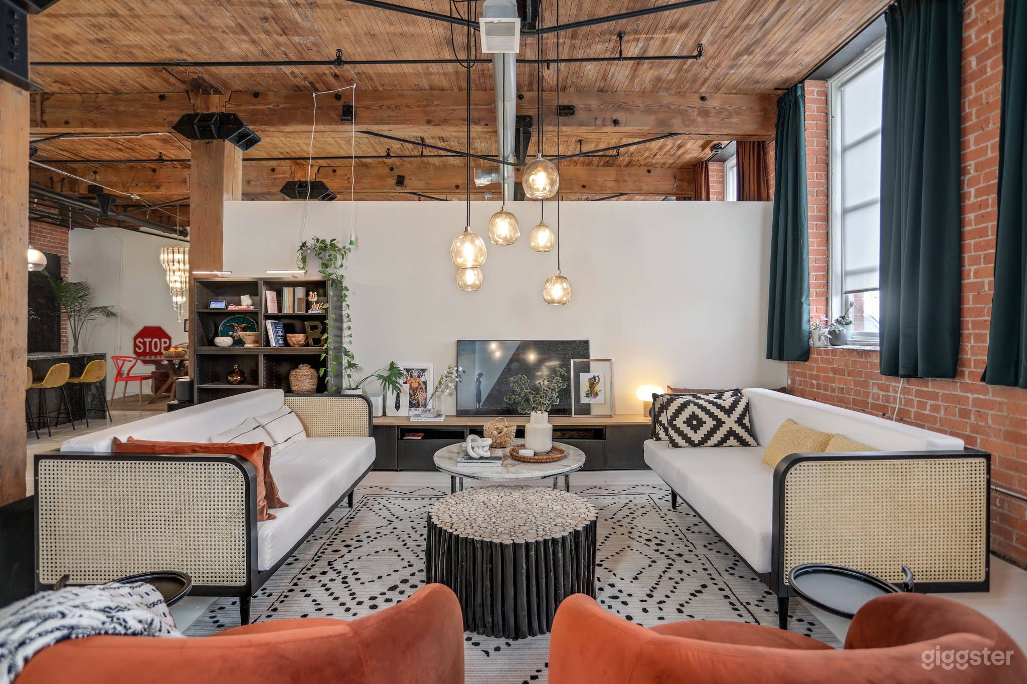 Design-Focused Loft 🥂 Event + Production Space Photo 1