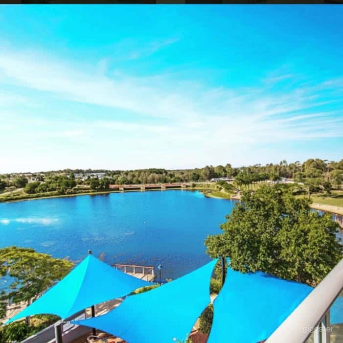 Great Outdoor Pool and Spot on the Sun Lounge Photo 4