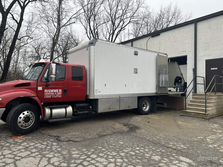  Drive Up Ramp and 48&quot; Dock Door 