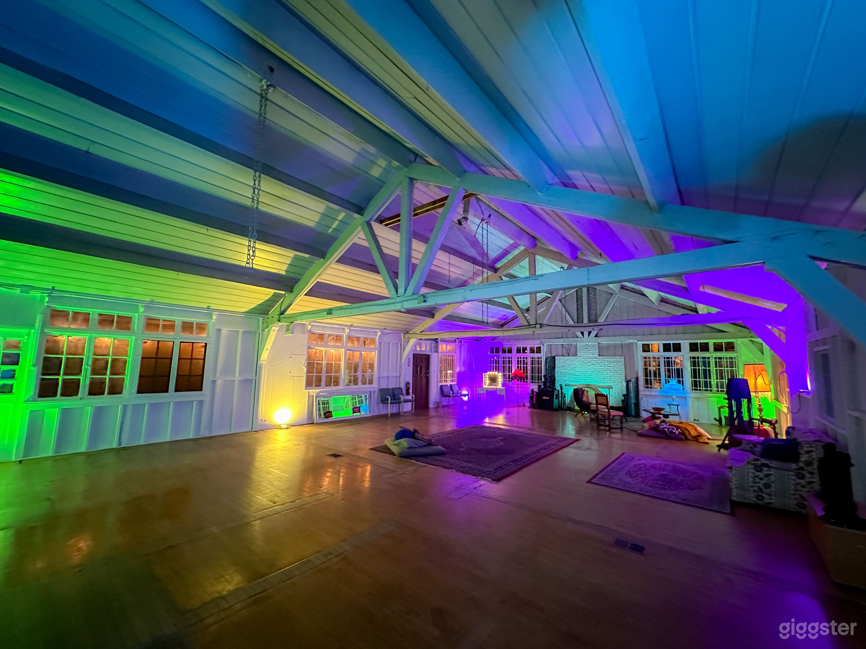 Craftsman on Echo Park Lake for Film, Events, Weddings, etc. Photo 1