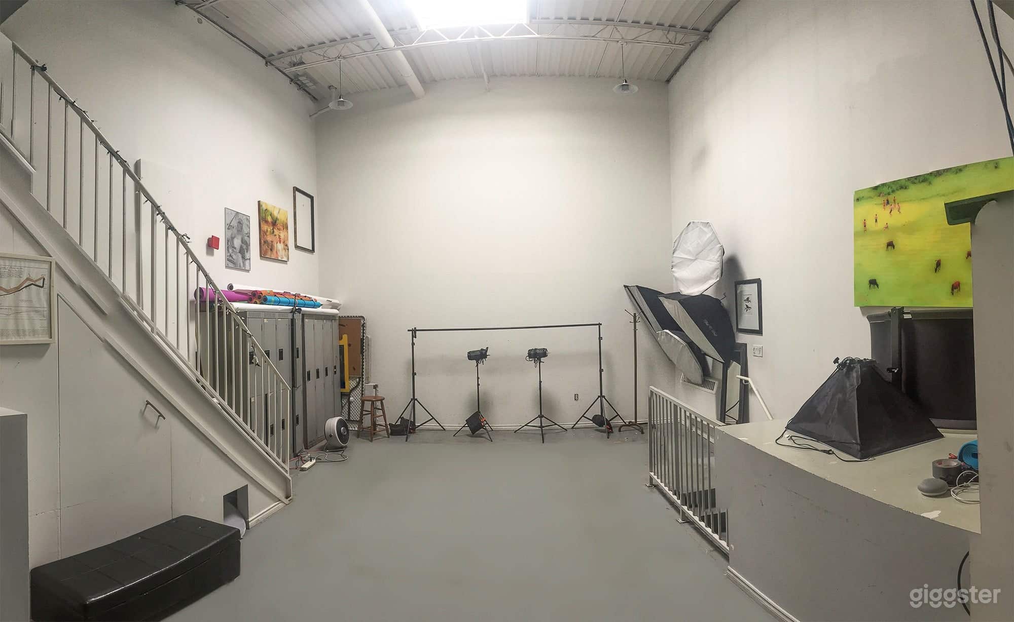 Leslieville Loft Studio • EVENT • PHOTO • VIDEO Photo 1