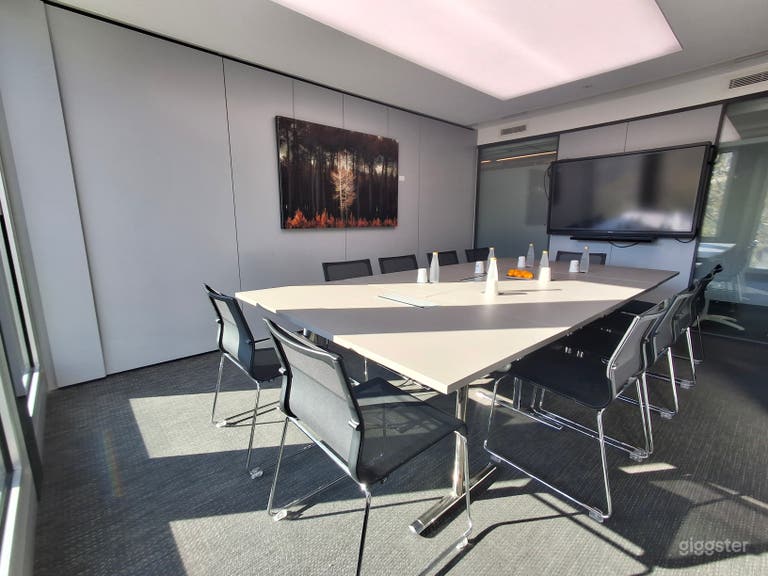  Moderne Büros & Besprechungsräume auf den Champs-Élysées 