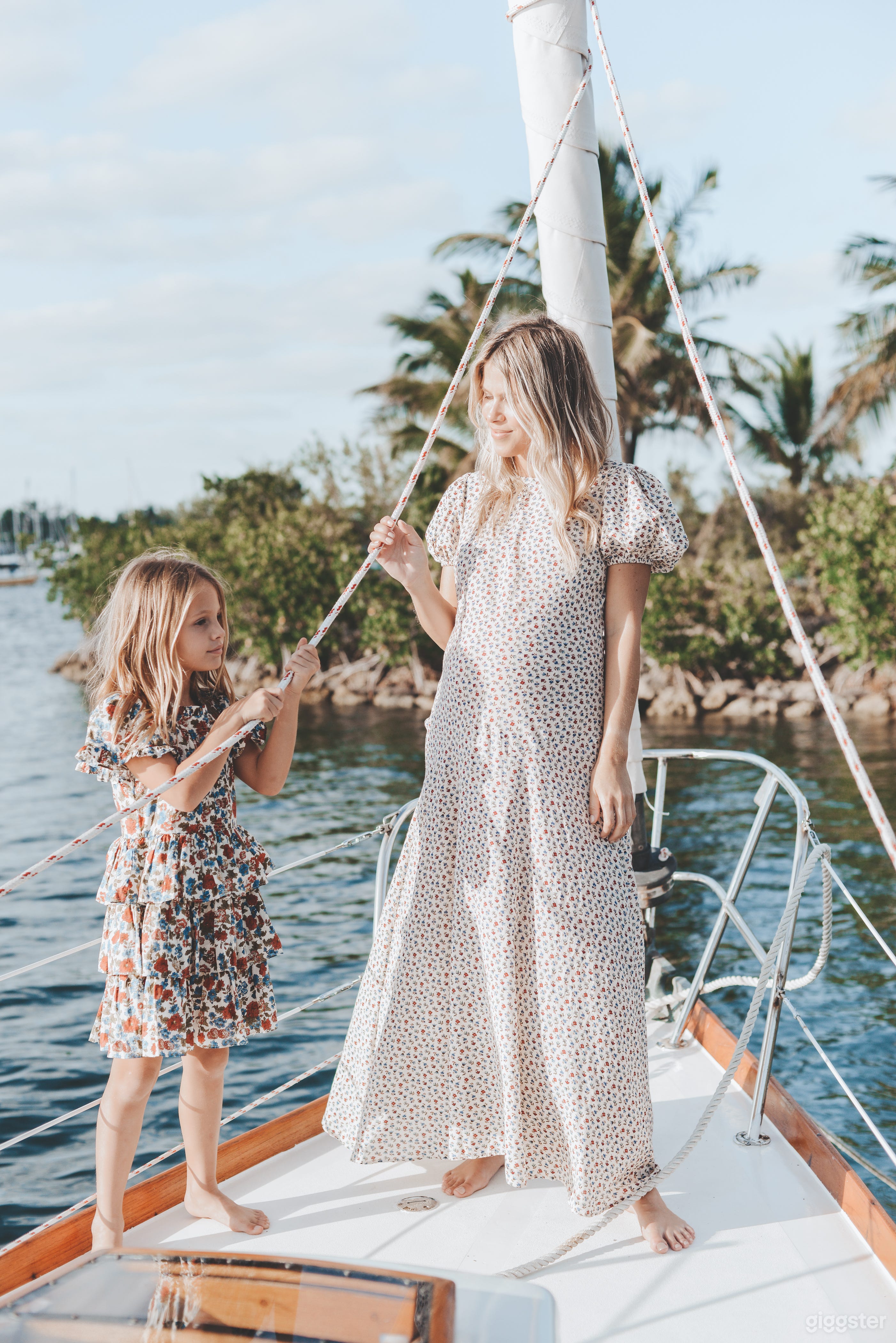 Classic Hinckley Pilot 35 Photo 4