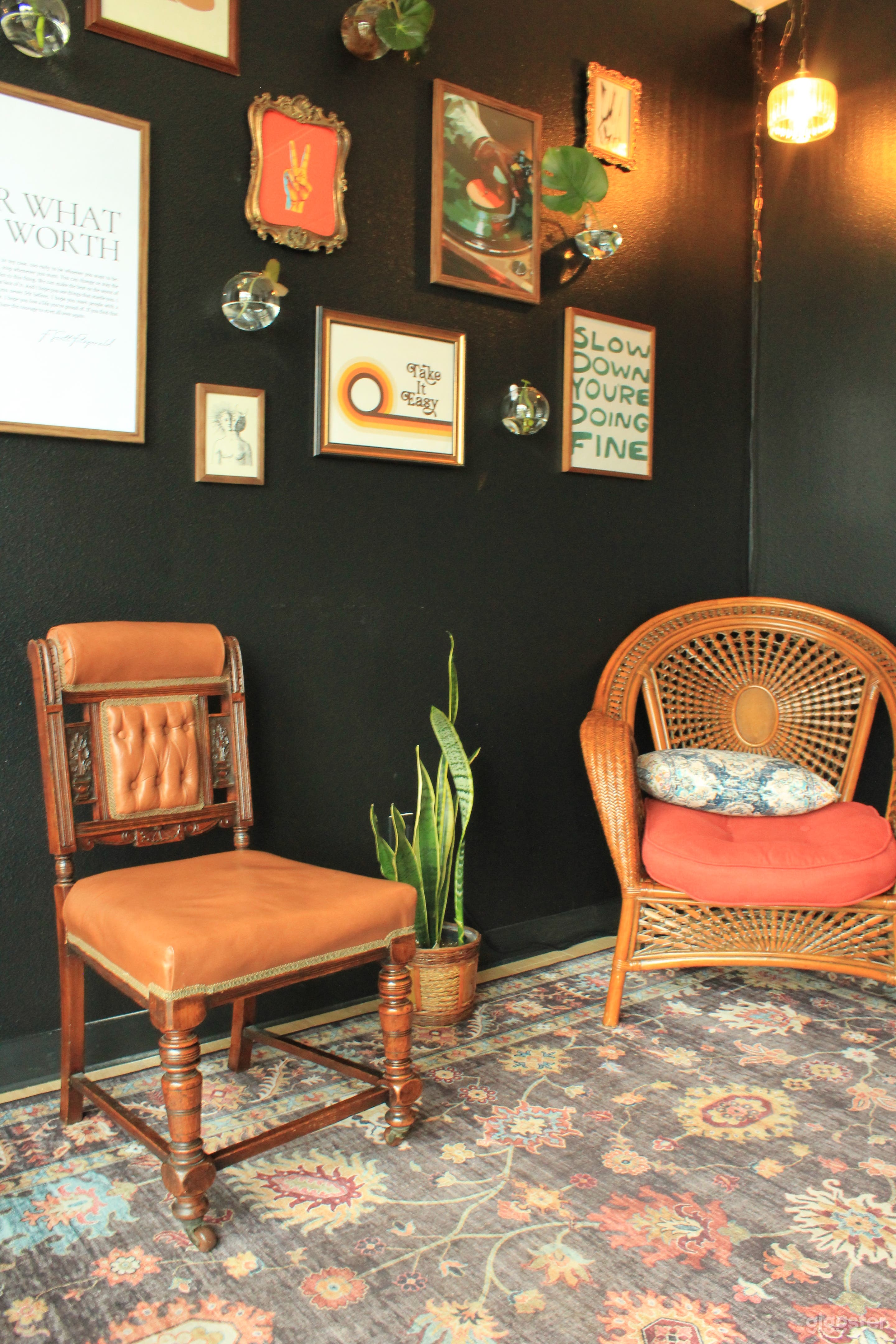 Beautifully Lit Studio in Downtown Vancouver, WA Photo 4