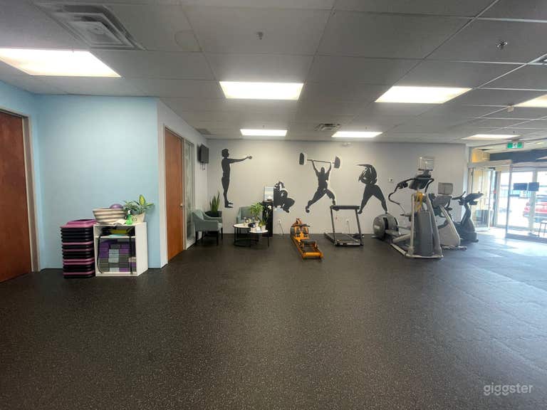  Cute Cozy Uptown Fitness Studio 