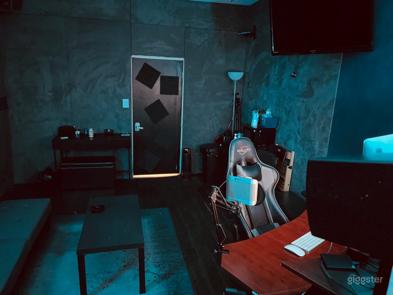  Recording & Photography/Videography Studio Space 
