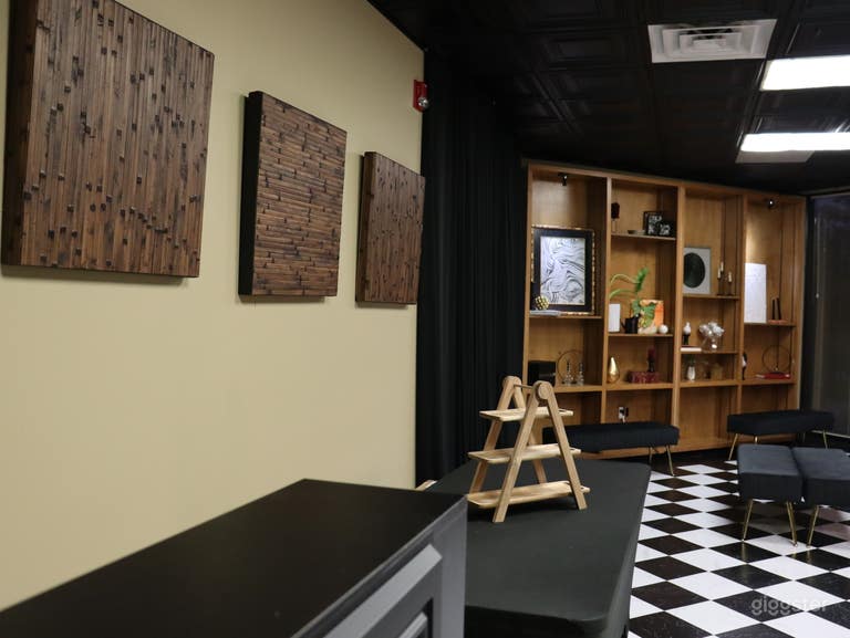  Modern Creative Studio & Intimate Event Space 