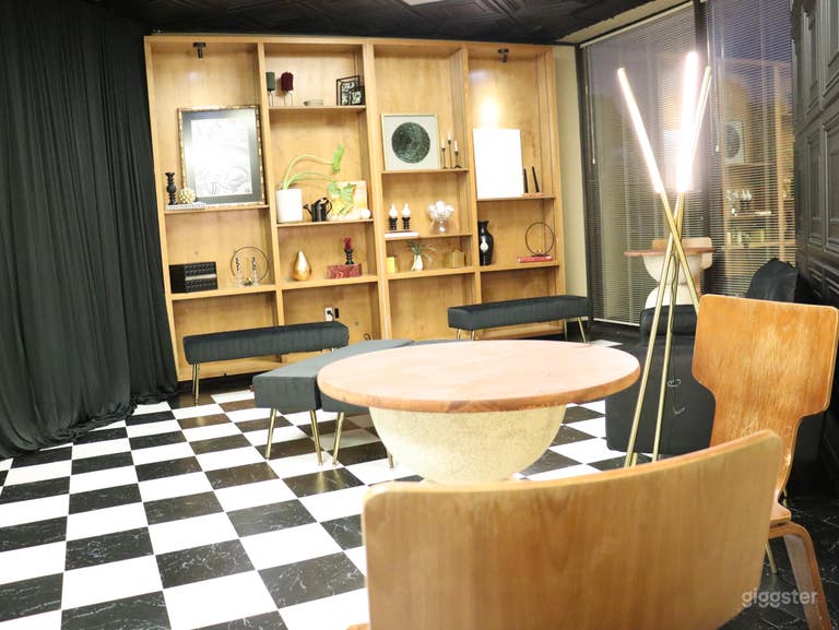  Modern Creative Studio & Intimate Event Space 