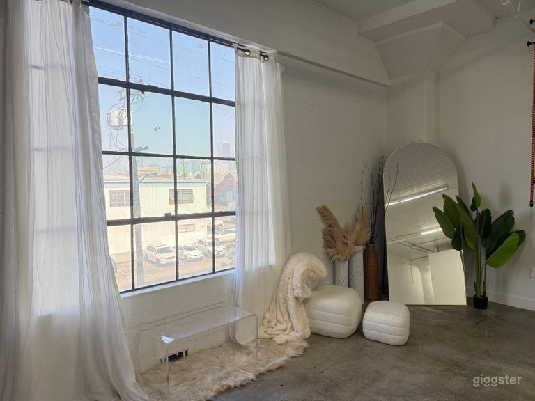  Open space minimalistic downtown studio 