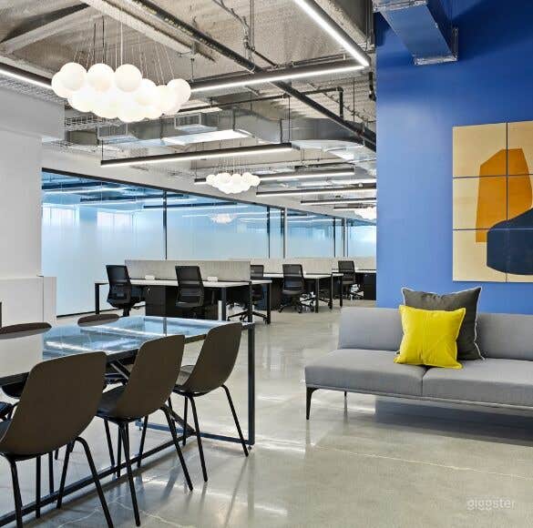  Livingston - 6 Person Meeting Room 