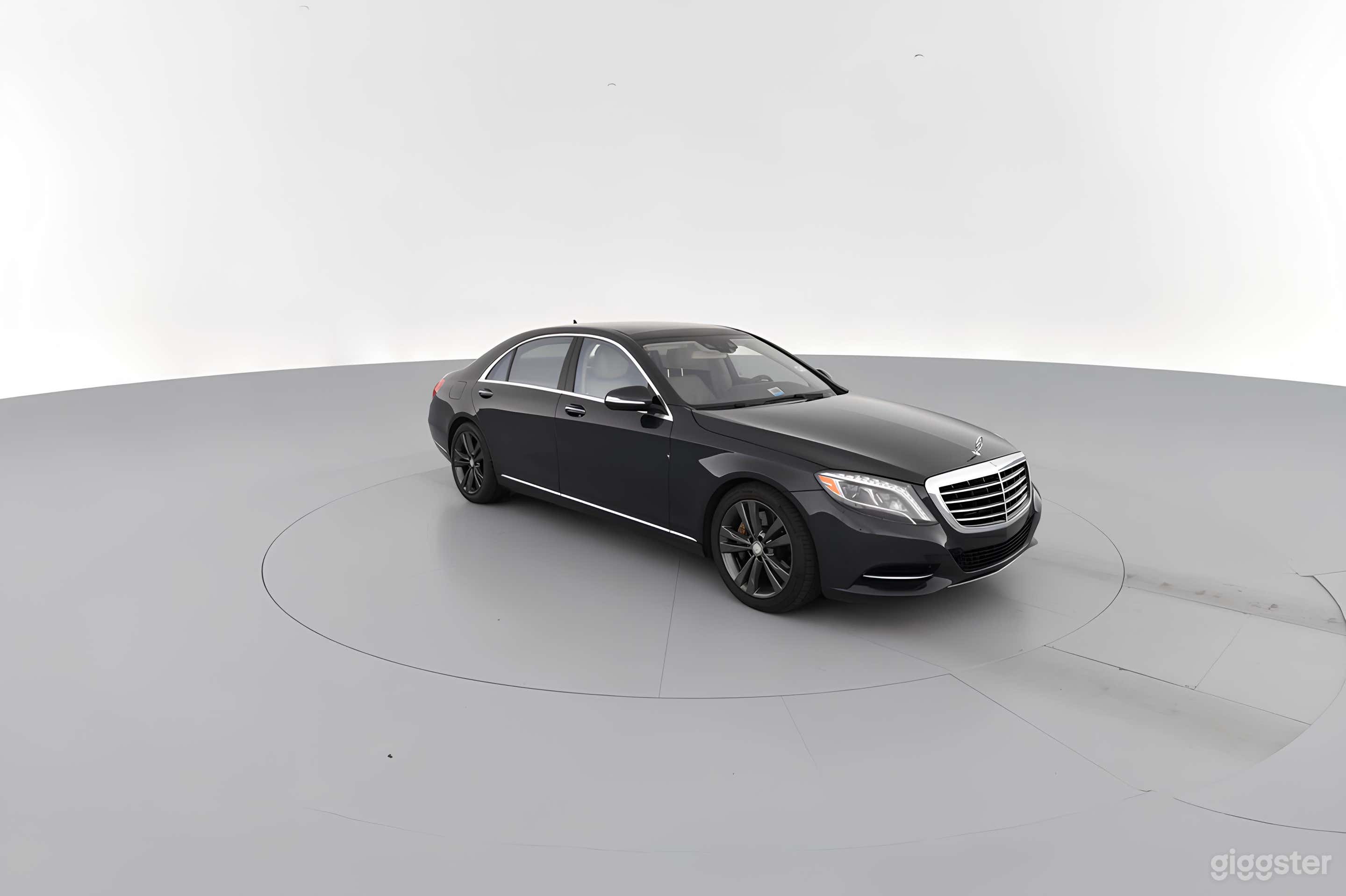 Mercedes S-Class Photo 1