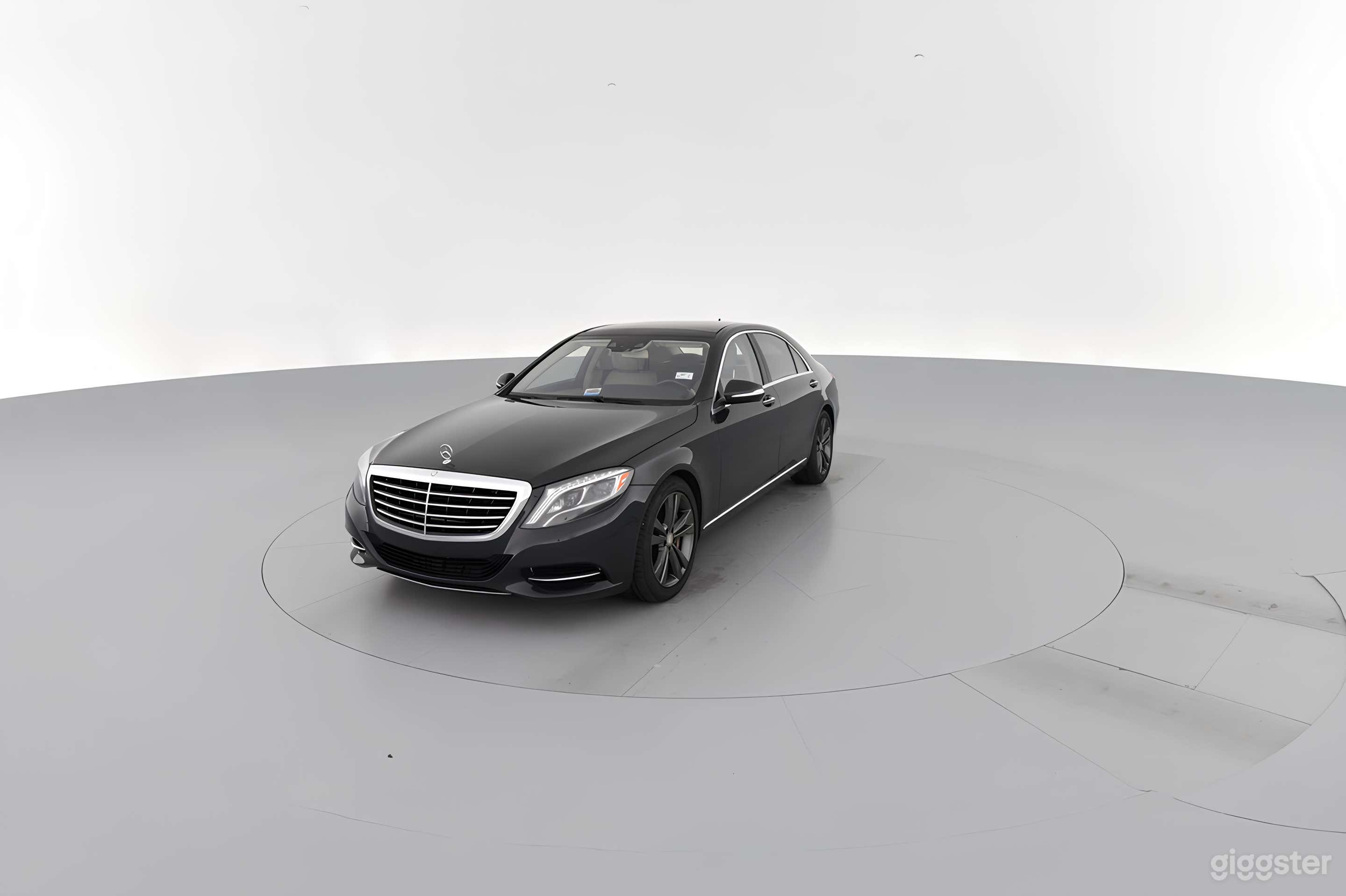 Mercedes S-Class Photo 3
