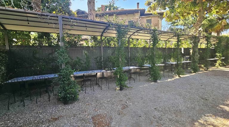  Elegante Pergola da Giardino per Eventi e Raduni all'Aperto 