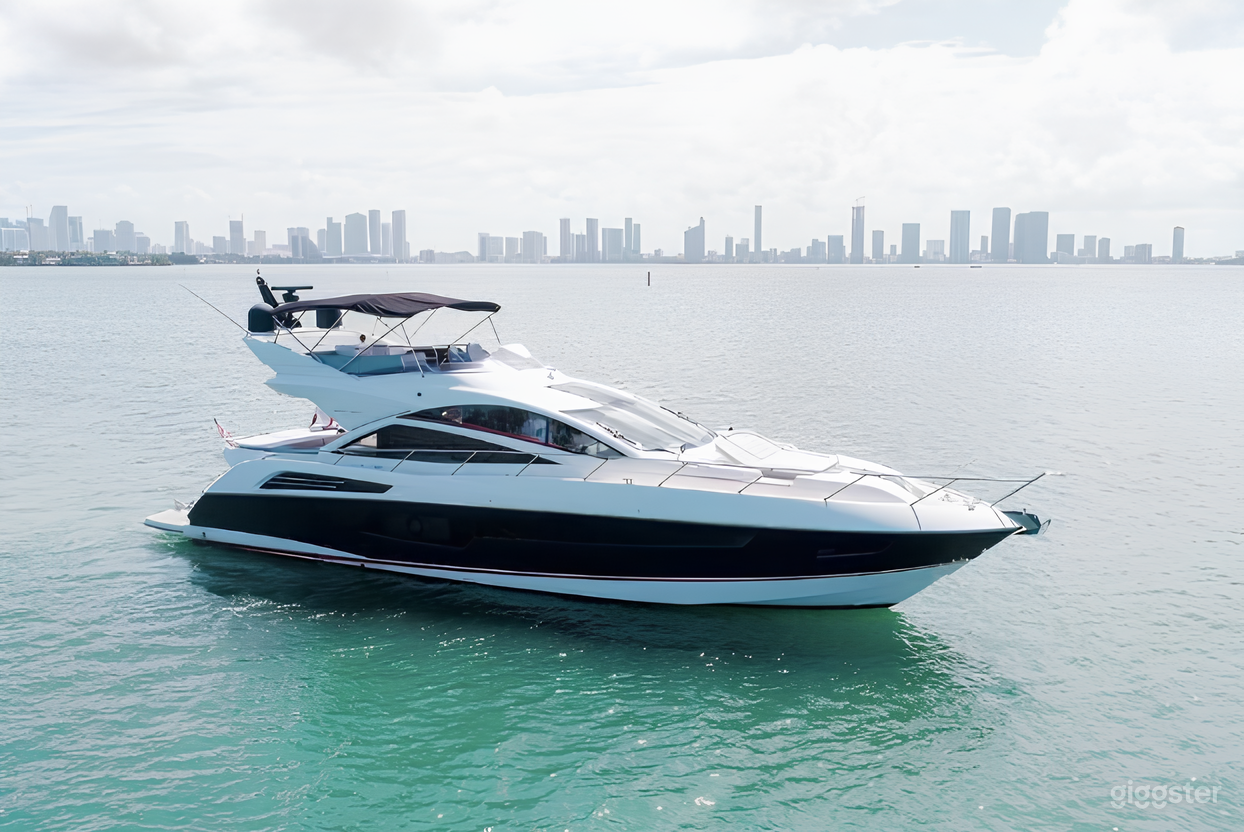 Sunseeker 70” Yacht Photo 1