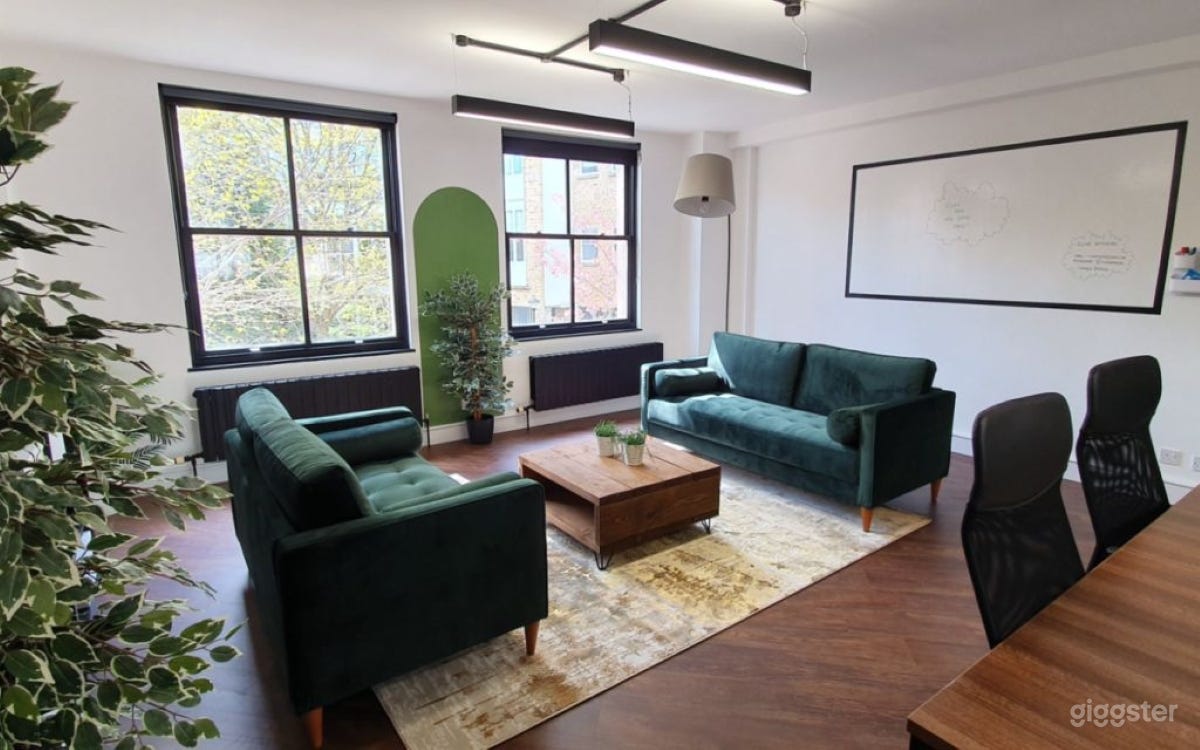 The Boardroom #8 Photo 3