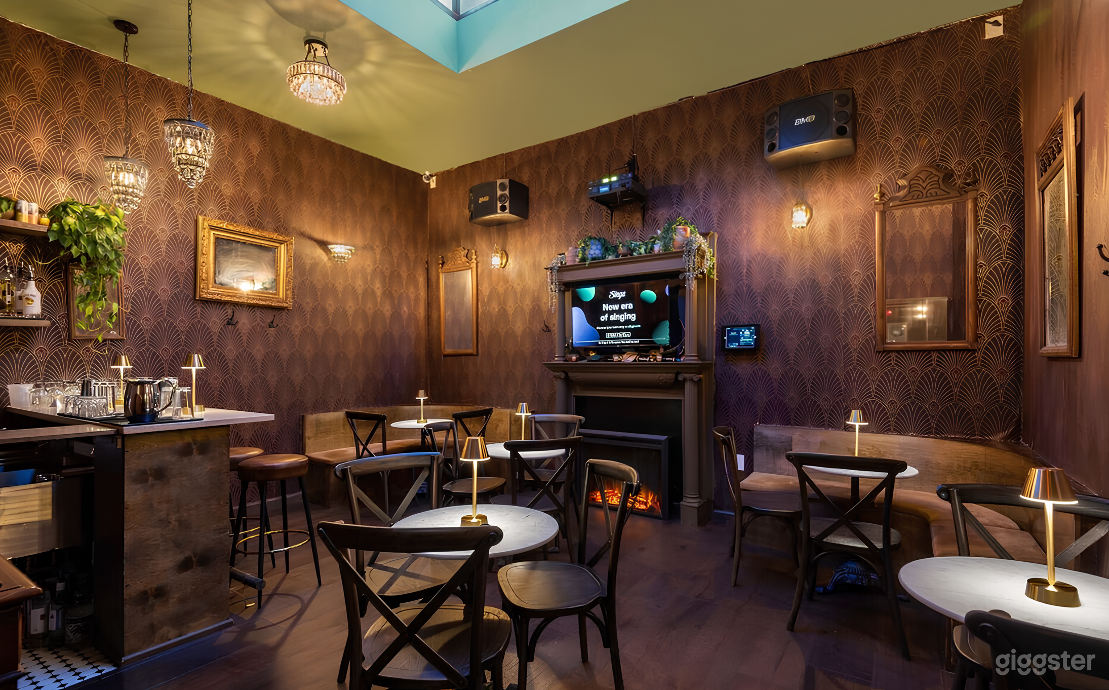 The Backroom Speakeasy Photo 2