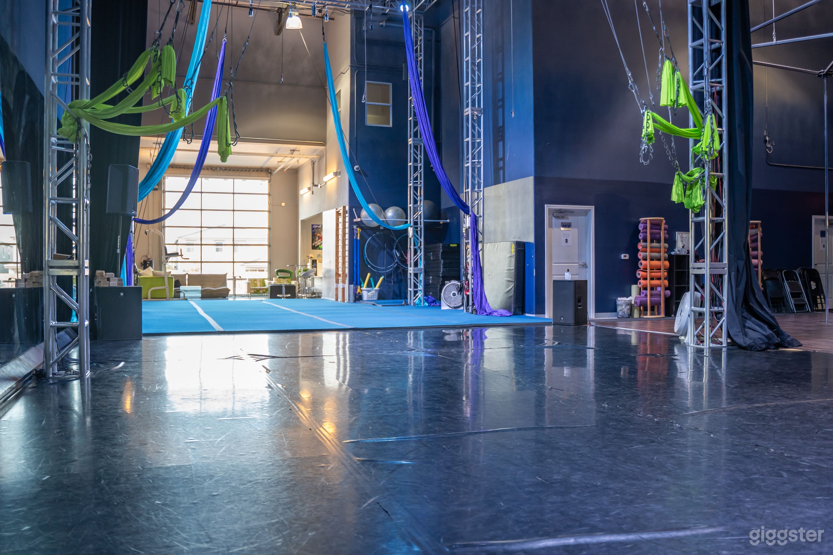 Well Equipped Fitness Studio in Las Vegas (Buyout) Photo 3