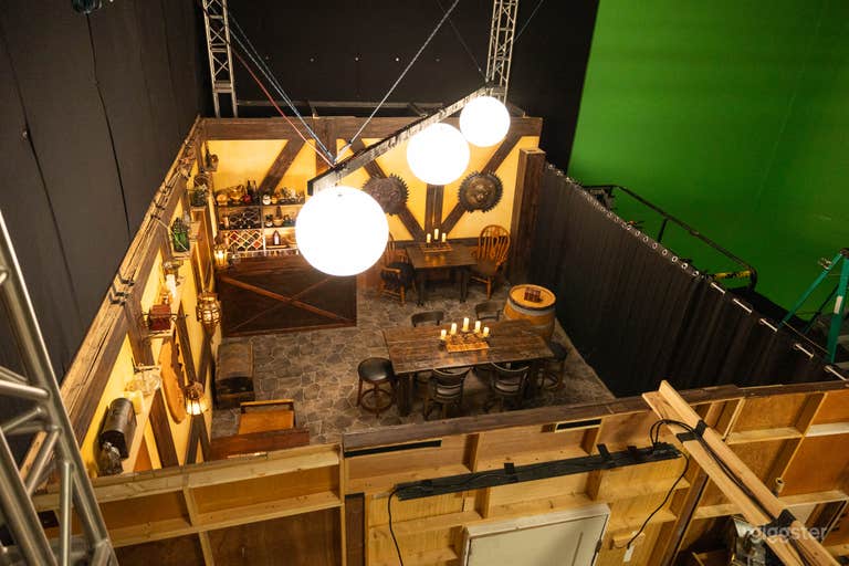  Whimsical Tavern Set in the South Bay 