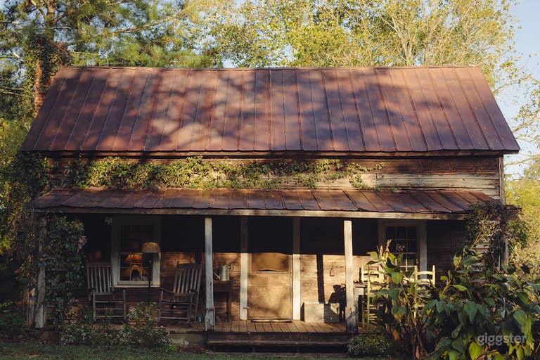  Cabane Rustique de 1870 à la Campagne 