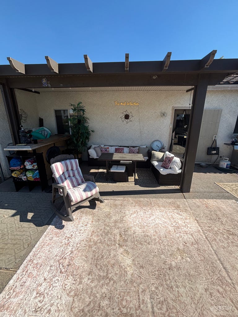  Waterfall Pool, Hot Tub, Firepit and Party Lawn 