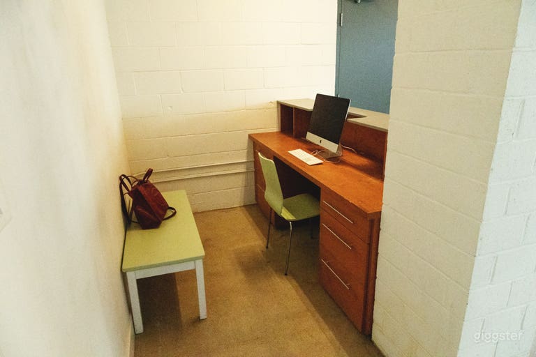  Multipurpose Railtown Studio  