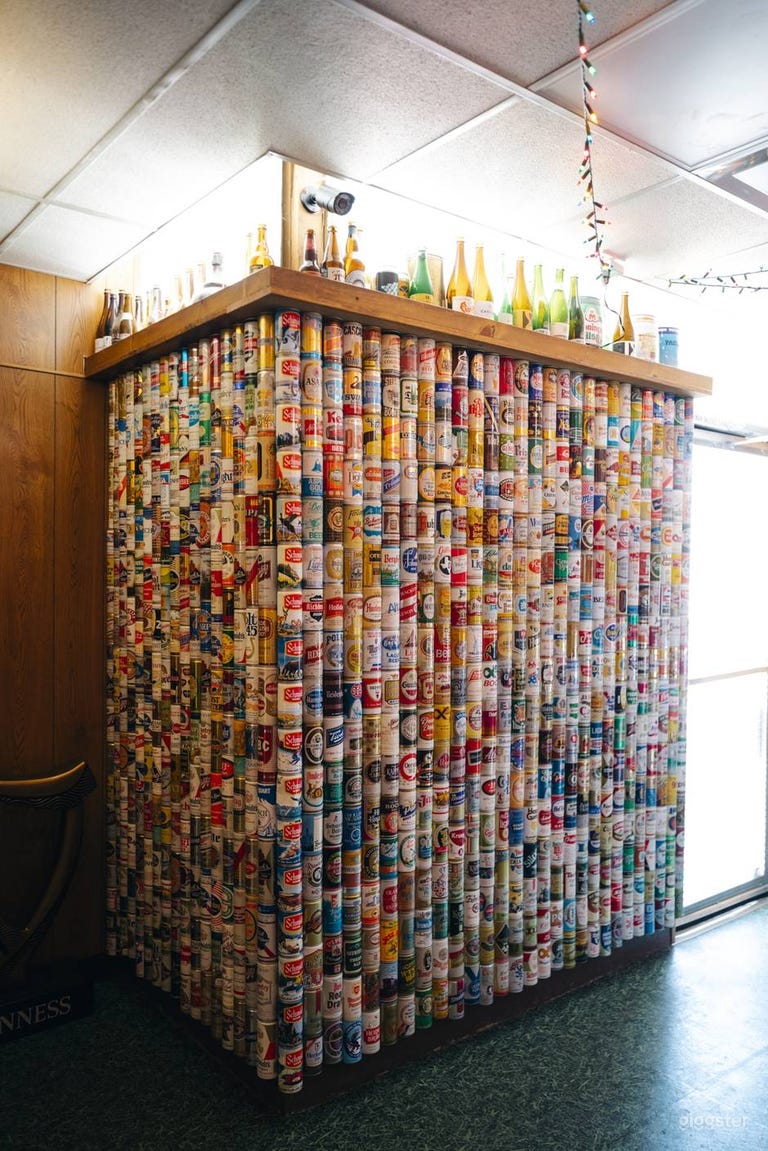  Americana Beer Bar With Vintage Vibes 